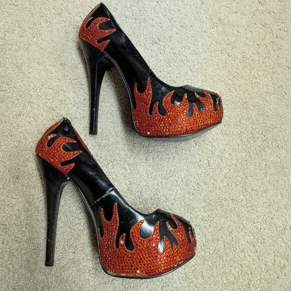 Pleaser Bordello TEEZE-27, 5 3/4" Concealed Platform Pump With Rhinestone Flames - Picture 1 of 14